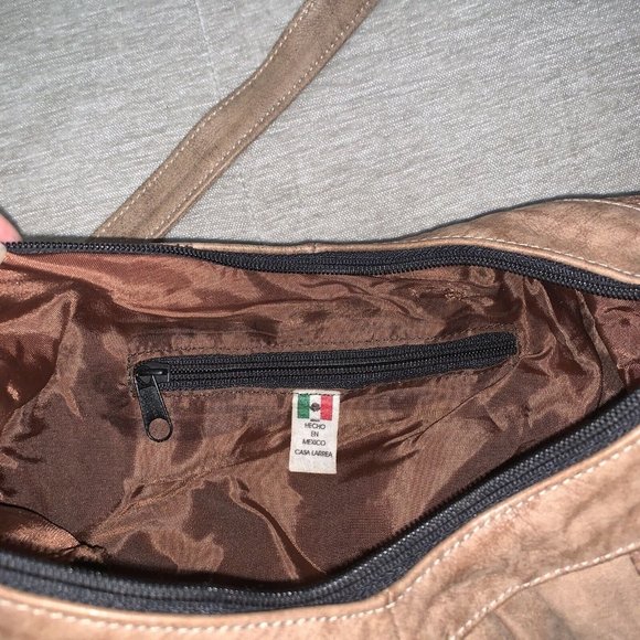 Genuine Soft Leather Fringed Hobo Style Handbag Hecho En Mexico Casa Larrea - Picture 10 of 12